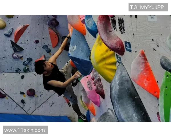 杭州攀岩队实力提升引发热议攀岩运动的新变革与发展趋势 杭州攀岩队实力提升引发热议攀岩运动的新变革与发展趋势