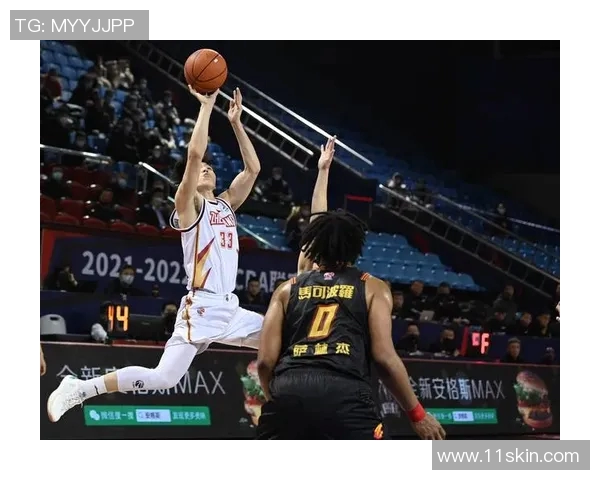 深入分析深圳篮球队阵地战战术特点与执行策略 深入分析深圳篮球队阵地战战术特点与执行策略