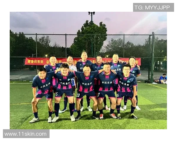 加维引领新潮流探讨未来足球的创新与发展方向 加维引领新潮流探讨未来足球的创新与发展方向