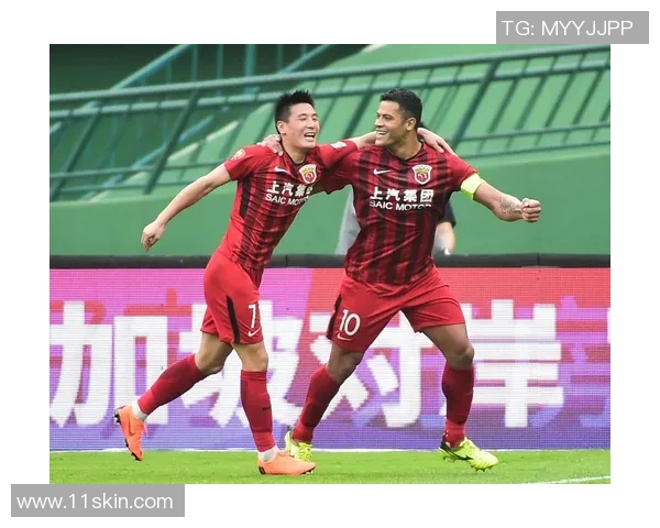 2017年上港与富力精彩对决回顾及赛后分析