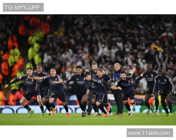 欧冠门票系统崩溃数万球迷排队12小时无果心碎失望