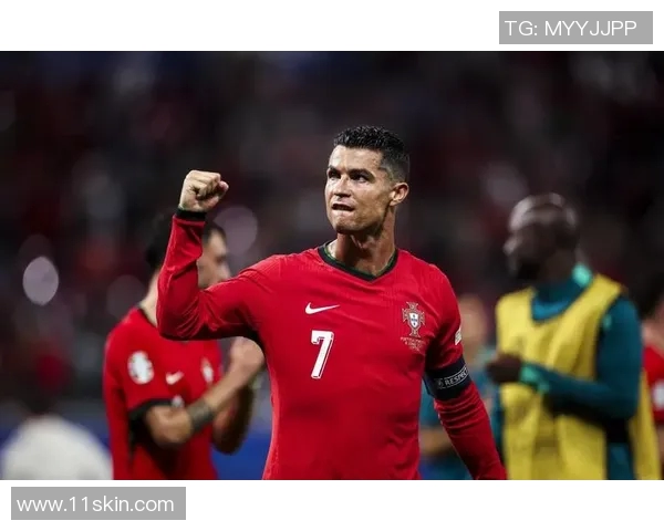 迪巴拉的传奇之路：从青涩少年到世界足球的璀璨明星