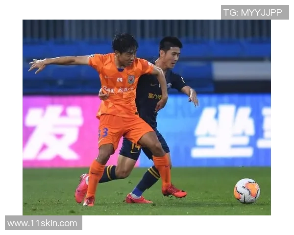 鲁能与富力2018年精彩对决回顾球场上的激情与荣耀交织